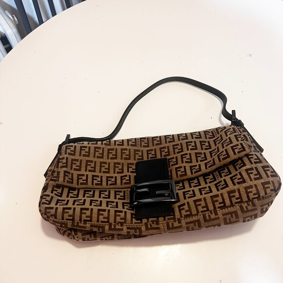 Vintage FENDI Monogram Baguette - Y2K Shoulder Bag - Picture 10 of 16